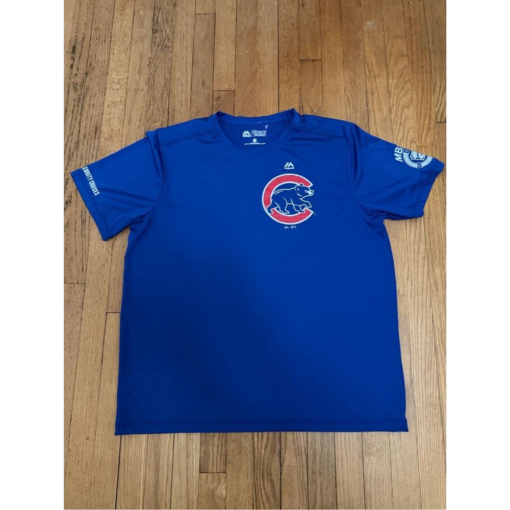 Majestic Chicago Cubs Shirt Size XL